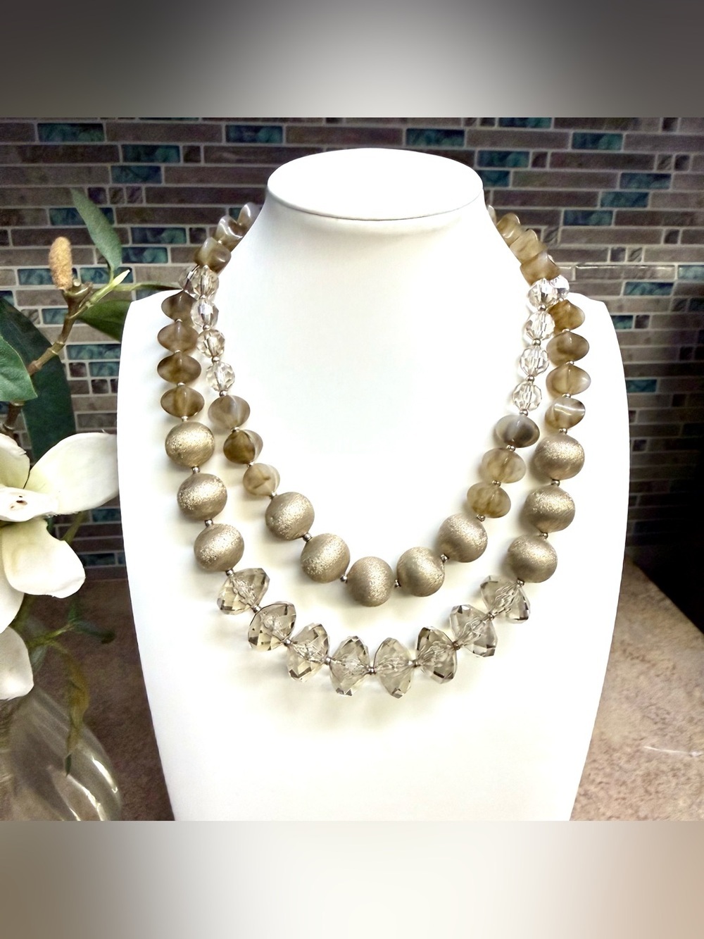 Chico’s double-strand neutral statement necklace